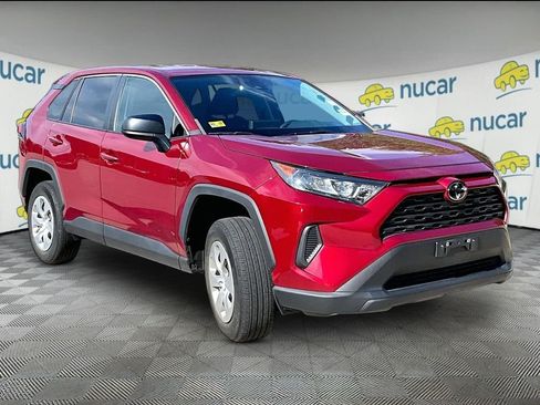 Used 2022 Toyota RAV4 LE AWD/4WD image 1