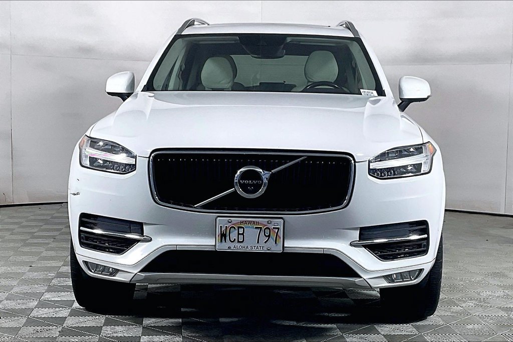 Used 2018 Volvo XC90 T5 Momentum w/ Convenience Package AWD/4WD image 2