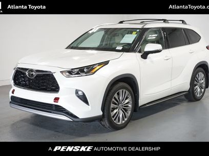 Used 2021 Toyota Highlander Platinum
