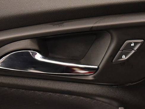 Used 2023 Chevrolet Malibu LT FWD image 16