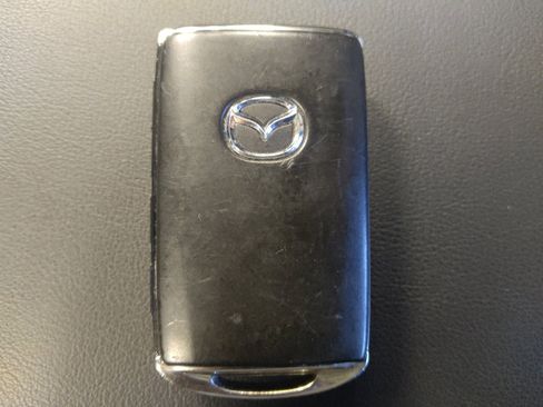 Used 2025 MAZDA MAZDA3 s FWD image 32