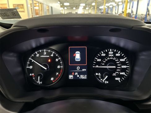 Certified 2025 Subaru Impreza 2.0i image 19
