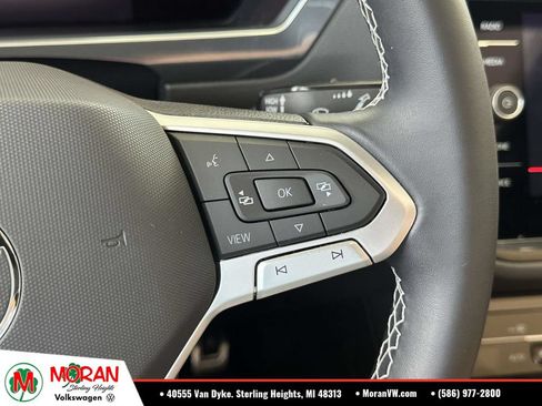 Certified 2023 Volkswagen Tiguan SE R-Line AWD/4WD image 26
