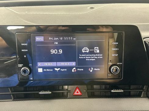 Used 2023 Kia Sportage LX AWD/4WD image 10