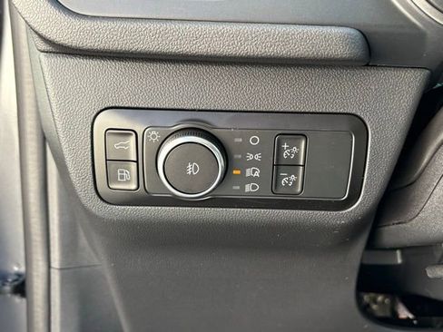 New 2026 Ford Escape SE w/ Class II Trailer Tow Package image 24