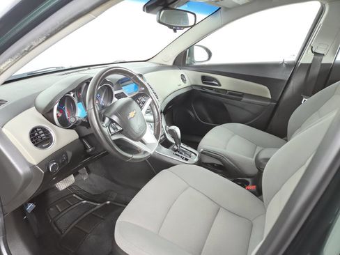 Used 2014 Chevrolet Cruze LT FWD image 15