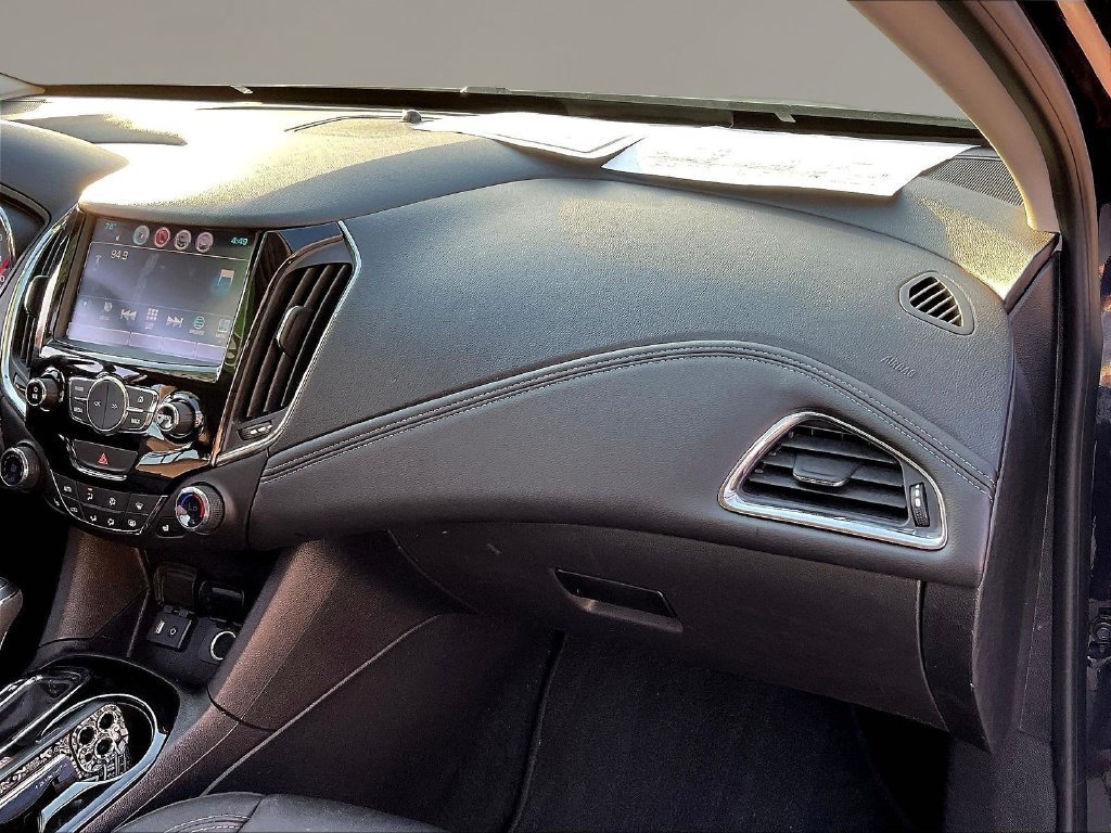 Used 2016 Chevrolet Cruze Premier FWD image 24