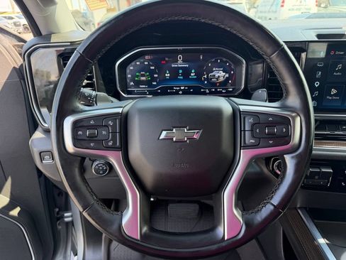 Used 2024 Chevrolet Silverado 1500 LT Trail Boss w/ Convenience Package II AWD/4WD image 32