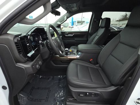 New 2026 Chevrolet Silverado 1500 LT Trail Boss w/ Convenience Package II image 16