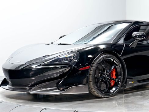 Used 2019 McLaren 600LT RWD image 4