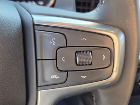 Used 2026 Chevrolet Silverado 1500 LT Trail Boss w/ LT Trail Boss Premium Package AWD/4WD image 37