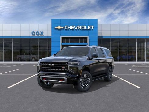 New 2026 Chevrolet Suburban Z71 image 8