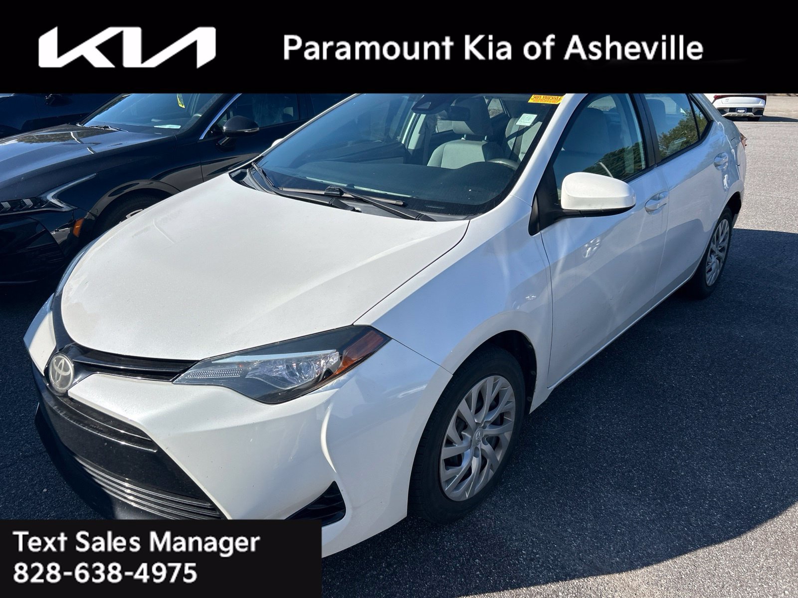 Used 2017 Toyota Corolla LE FWD image 4