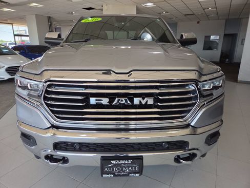 Used 2019 RAM 1500 Limited AWD/4WD image 2