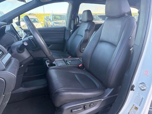 Used 2025 Honda Odyssey Sport-L image 9