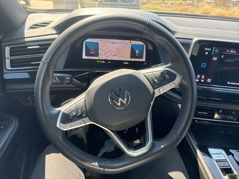 Used 2025 Volkswagen Atlas Cross Sport SEL Premium R-Line AWD/4WD image 14