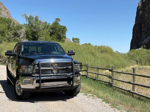 Used 2018 RAM 2500 Big Horn AWD/4WD image 3
