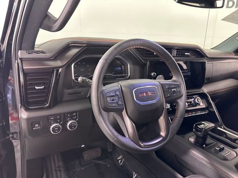 Used 2025 GMC Sierra 1500 AT4 AWD/4WD image 15