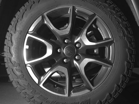 Used 2025 Jeep Compass Trailhawk image 15