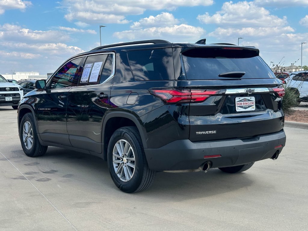 Used 2022 Chevrolet Traverse LT FWD image 5
