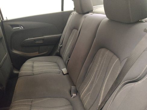 Used 2018 Chevrolet Sonic LT image 18