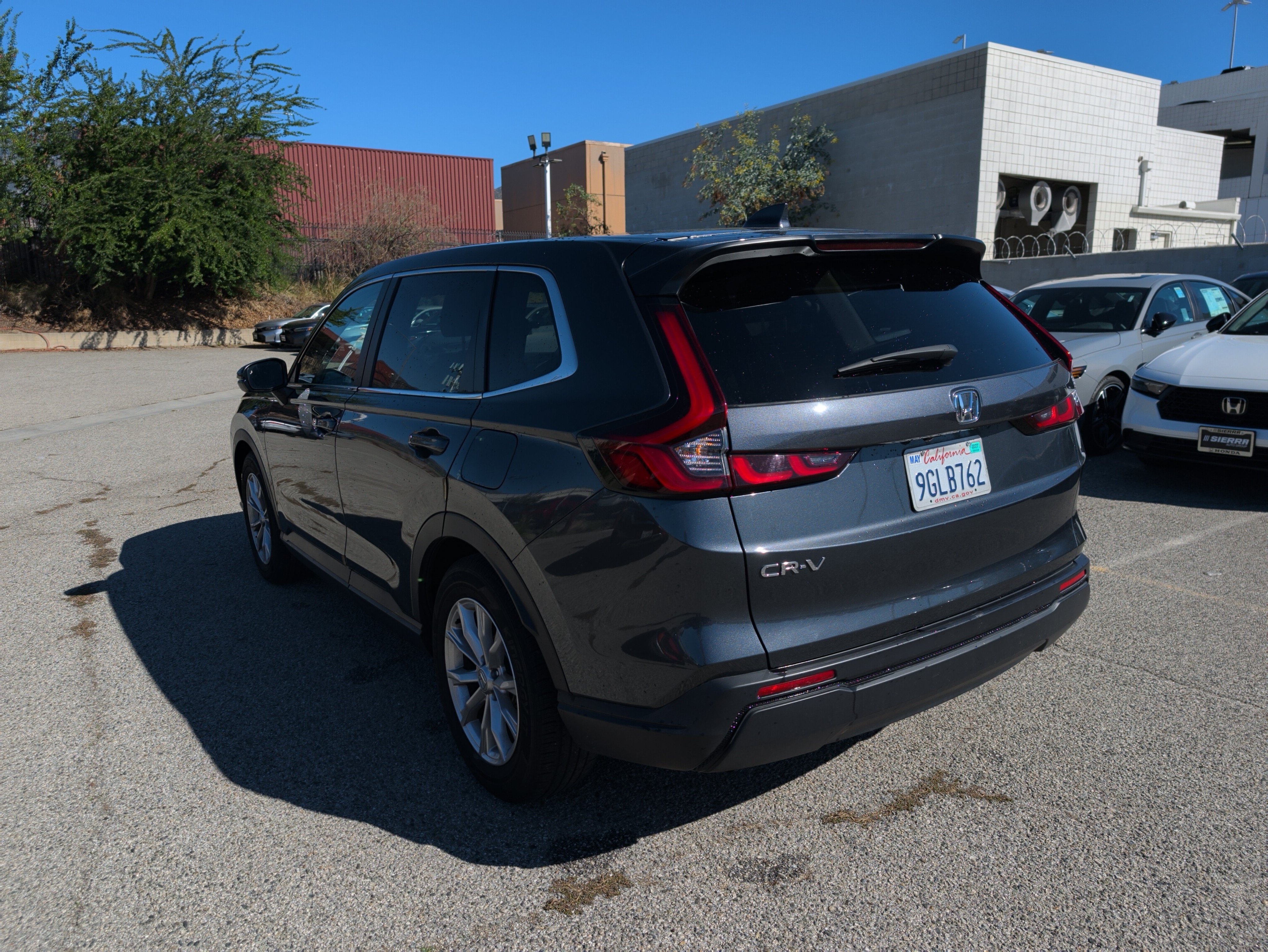Used 2023 Honda CR-V EX image 6