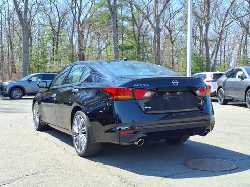 Certified 2024 Nissan Altima 2.5 SL AWD/4WD image 6