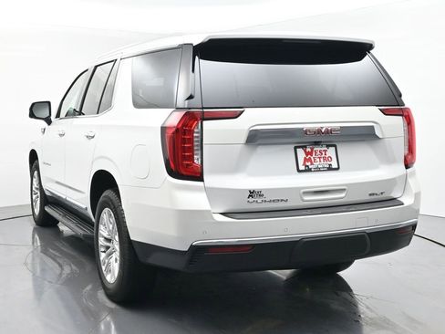 Certified 2024 GMC Yukon SLT w/ SLT Luxury Package image 32