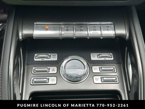 New 2025 Lincoln Nautilus Premier w/ Equipment Group 102A image 30