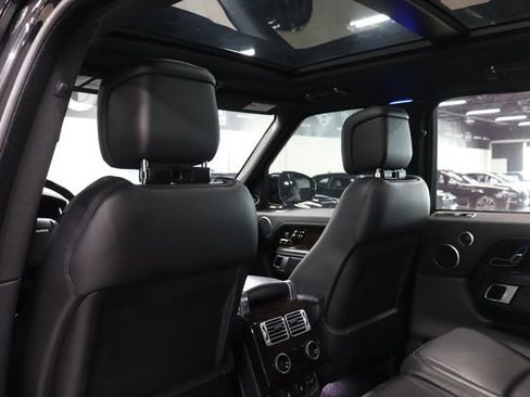 Used 2019 Land Rover Range Rover HSE AWD/4WD image 17