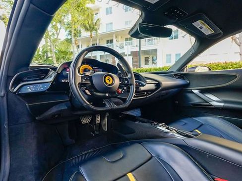 Used 2021 Ferrari SF90 Stradale image 60