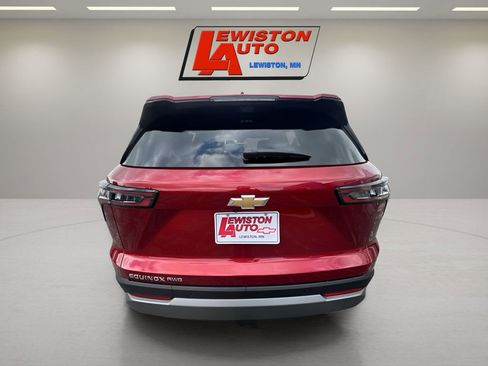 New 2026 Chevrolet Equinox LT w/ Convenience Package II image 30