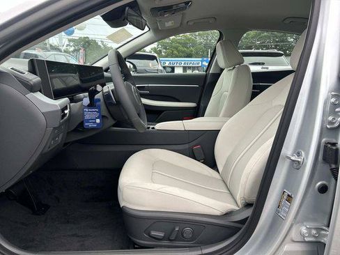 New 2026 Hyundai Sonata SEL FWD image 7