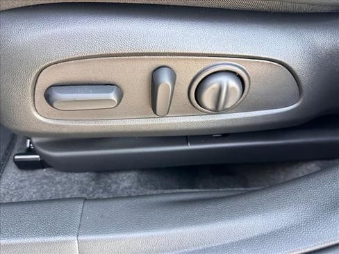 New 2026 Buick Envista Sport Touring image 25