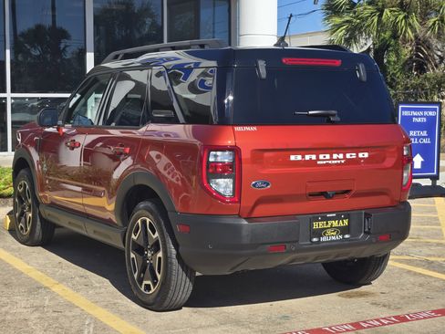 Certified 2024 Ford Bronco Sport Outer Banks w/ Tech Package image 4