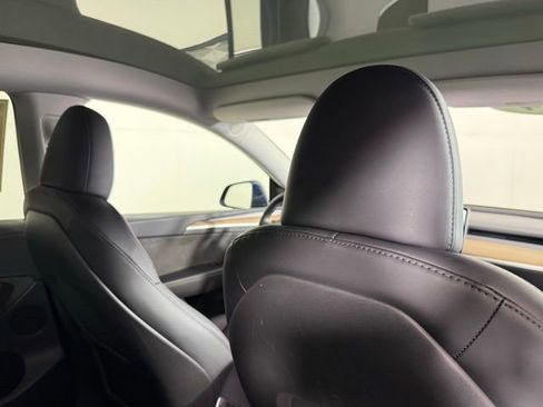 Used 2024 Tesla Model Y Long Range image 26