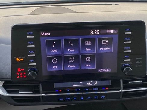 Certified 2023 Toyota Sienna LE image 16