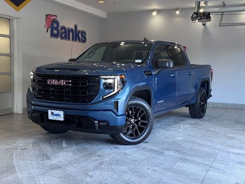 Certified 2024 GMC Sierra 1500 Elevation image 2