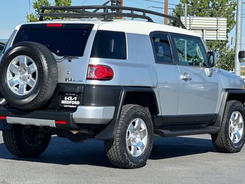 Used 2007 Toyota FJ Cruiser 4WD image 4