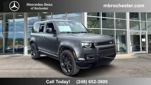 Used 2023 Land Rover Defender 110 V8 AWD/4WD image 1
