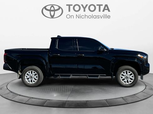 Used 2024 Toyota Tacoma SR w/ SR Upgrade Package image 6