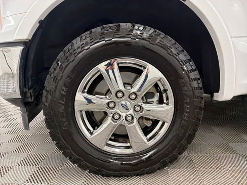 Used 2019 Ford F150 Lariat image 12