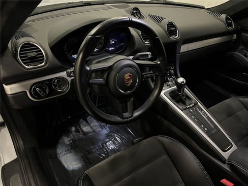 Certified 2020 Porsche 718 Cayman GT4 image 4