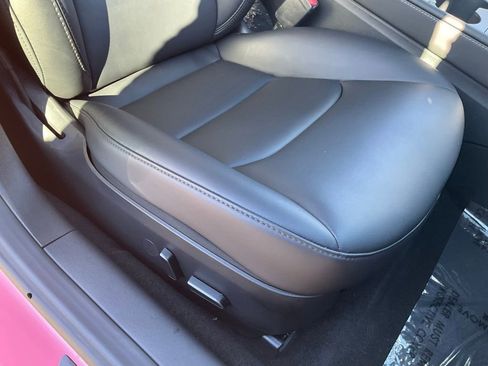 Used 2023 Tesla Model 3 Standard Range image 62