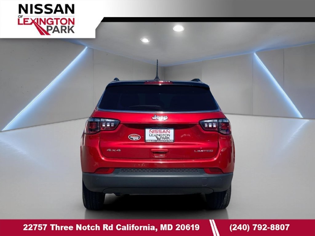 Used 2025 Jeep Compass Limited AWD/4WD image 5