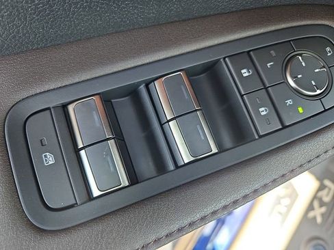 New 2026 Lexus RX 350 AWD/4WD image 9