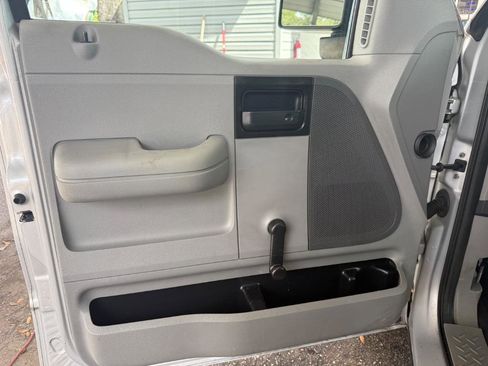 Used 2005 Ford F150 XL RWD image 17