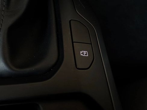 Used 2025 Kia K4 FWD image 24