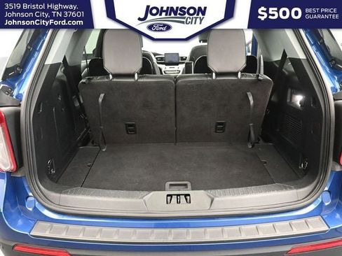 Certified 2023 Ford Explorer XLT w/ Equipment Group 202A AWD/4WD image 17