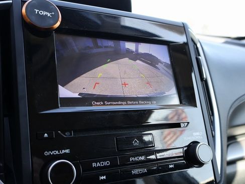 Used 2020 Subaru Forester Premium image 37